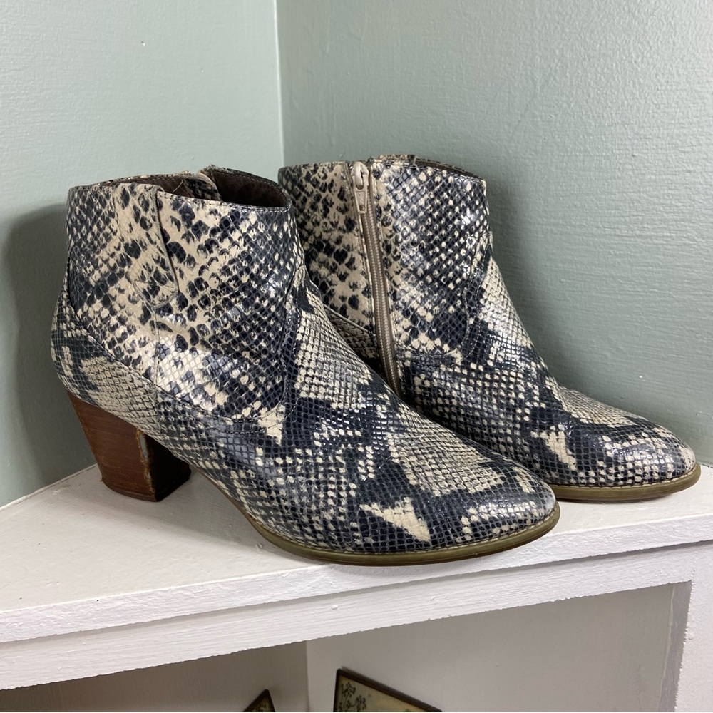 Vionic Windom Leather Faux-Snake Print Snakeskin Ankle Boots Booties Size 11